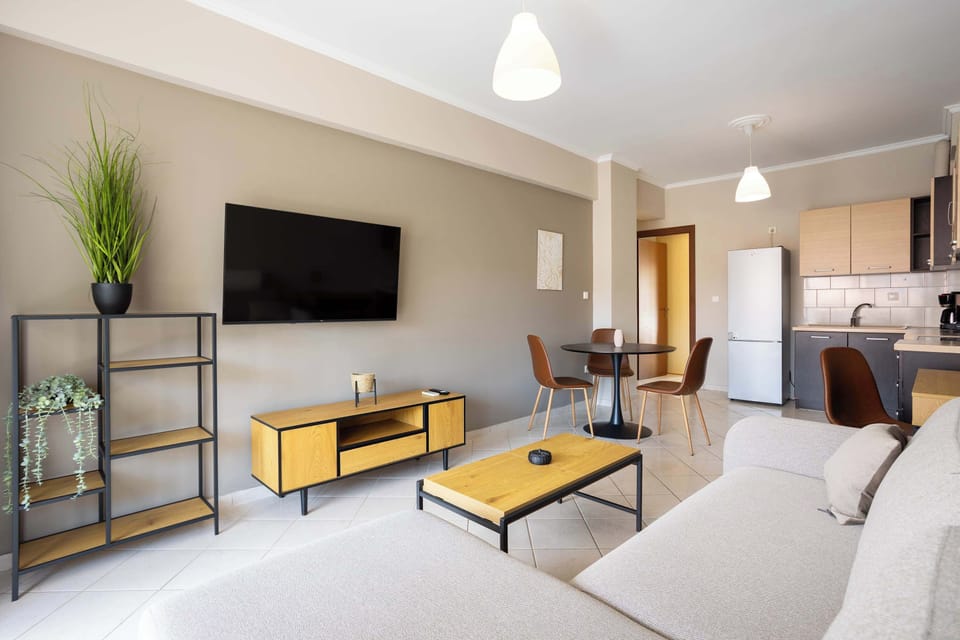 Spacious Lounge Area Seamlessly Connected to Kitchen

