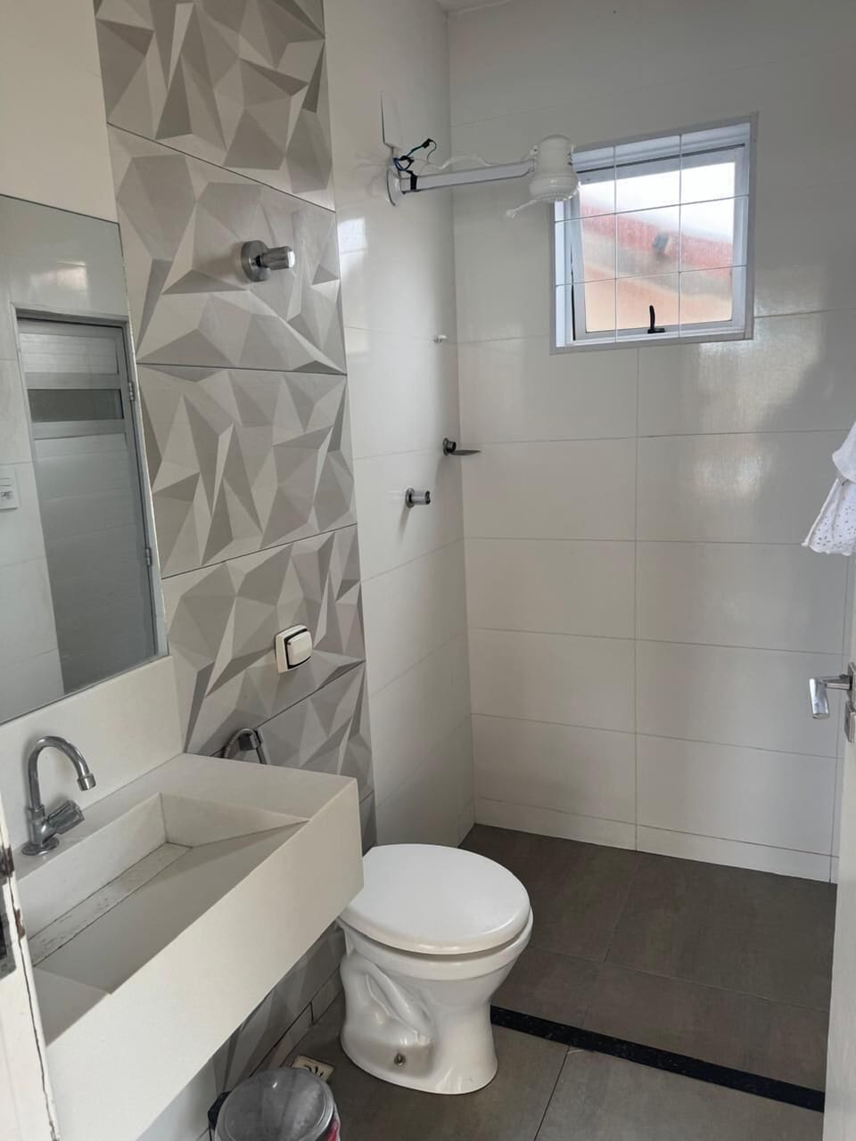 Family Room, City View | Bathroom