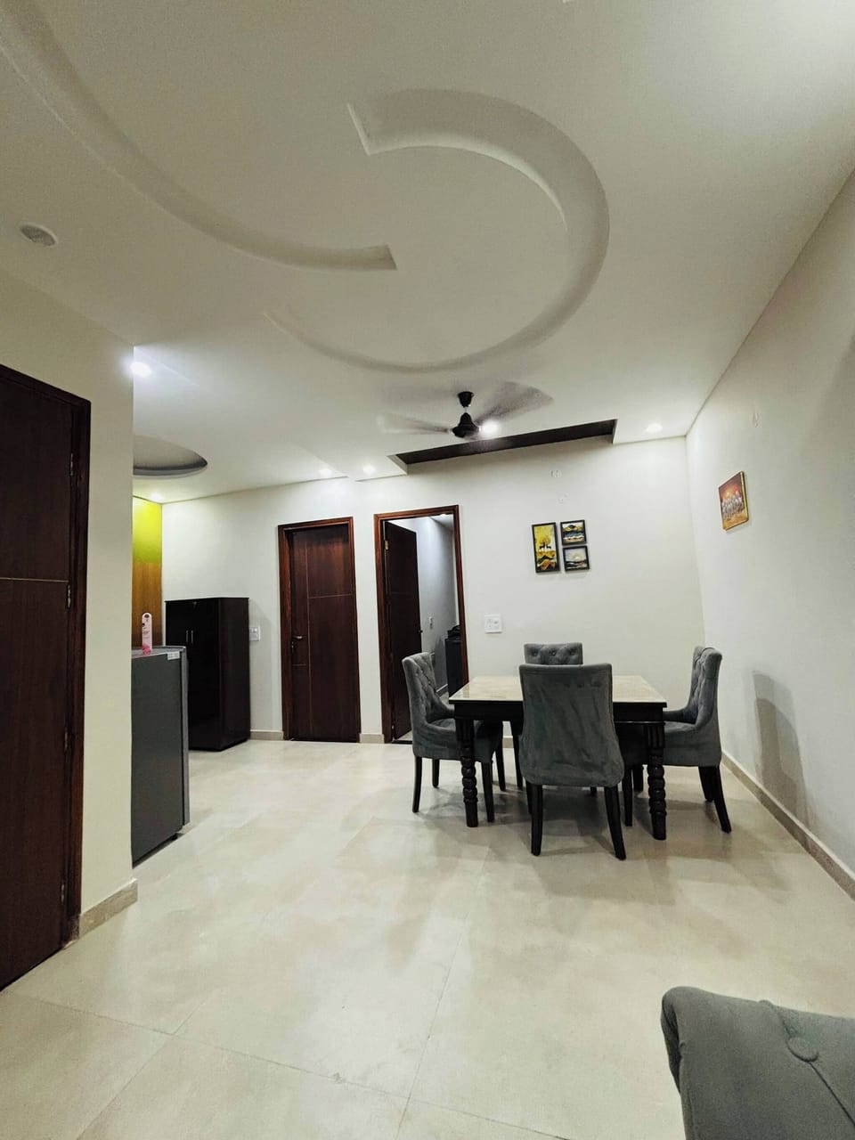 Villa, 4 Bedrooms, Smoking, Balcony | Dining