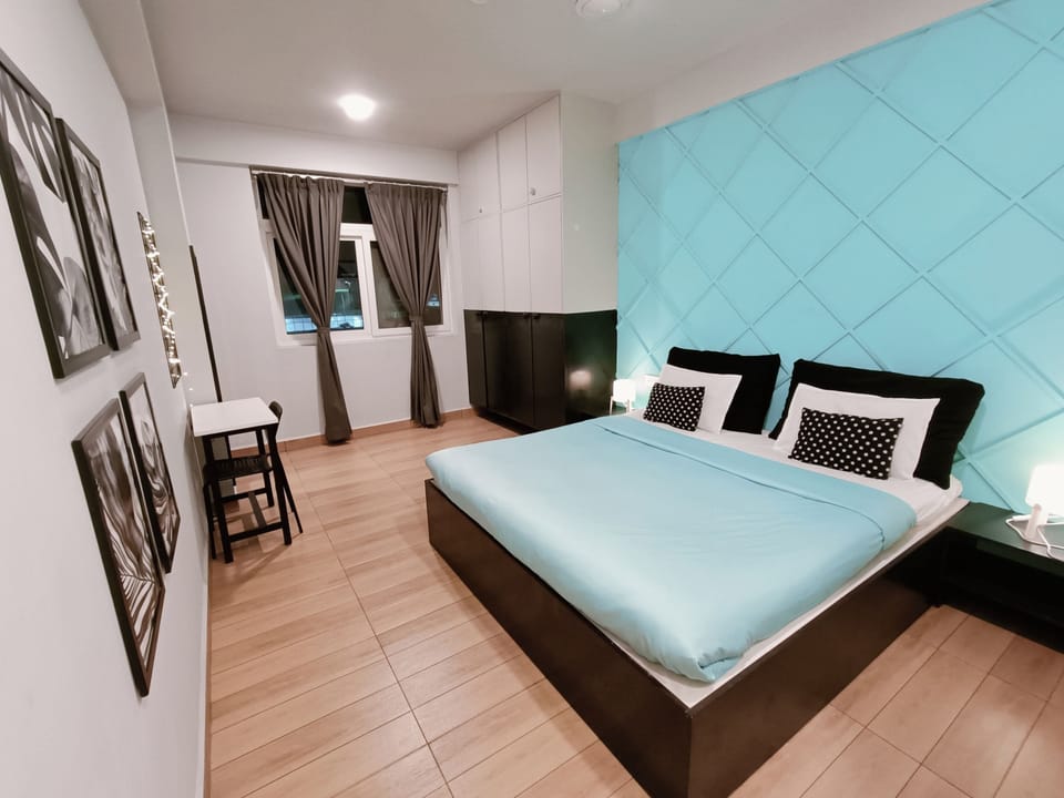 Deluxe Double Room | Premium bedding, memory foam beds, desk, soundproofing