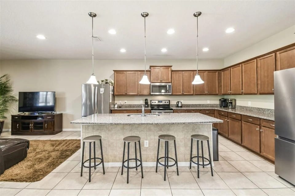 Kitchen has been repainted, updated photo coming soon