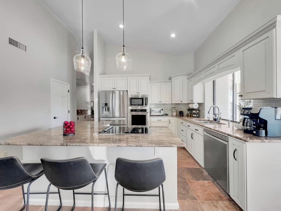 House, Multiple Beds, Pool Access, Pool View (Oleander Ocotillo Chandler COMPLEX) | Private kitchen | Coffee/tea maker