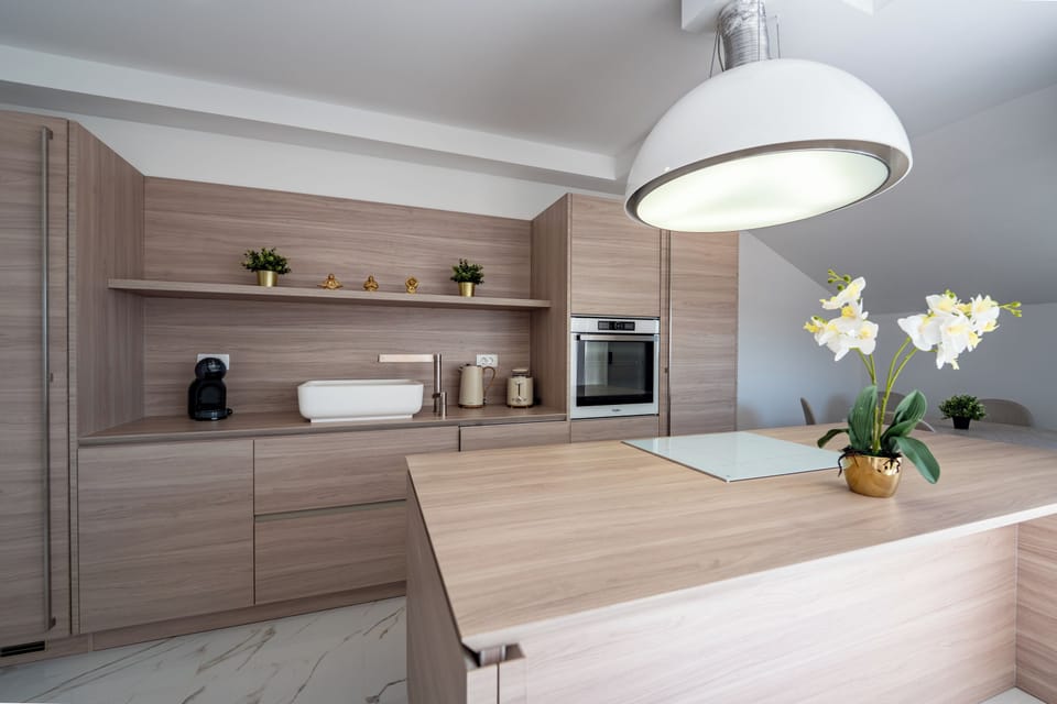 Comfort Apartment, 2 Bedrooms, Sea View | Private kitchen | Fridge, oven, stovetop, dishwasher