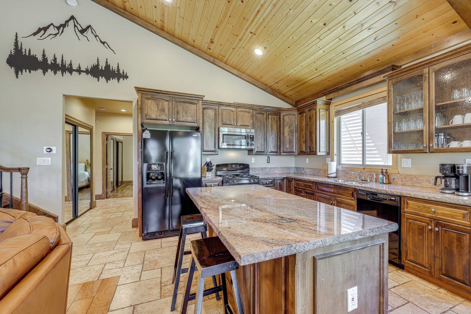 Kitchen | 1st Floor | Keurig & Drip Coffee Makers | Dishwasher