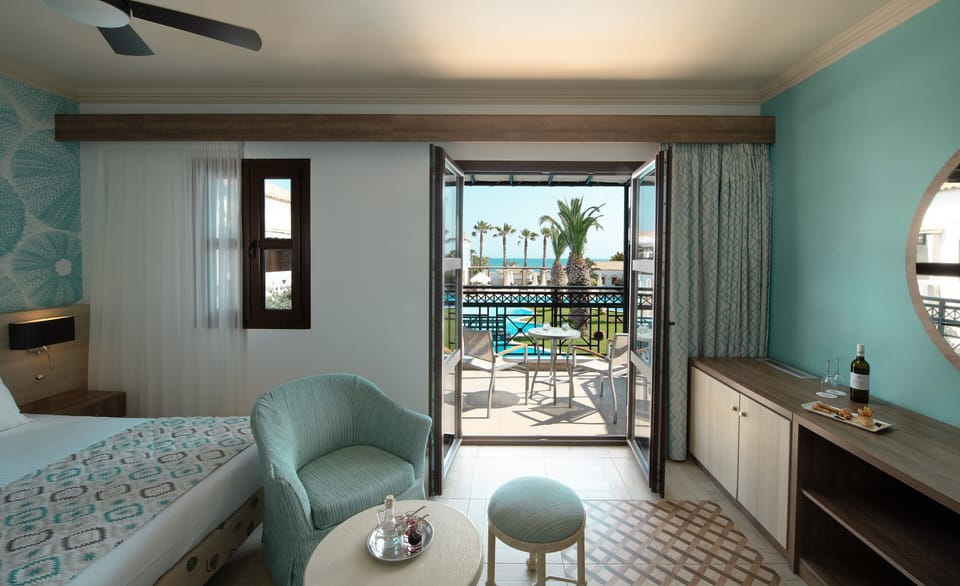 Double Bungalow Sea View | Minibar, in-room safe, desk, free WiFi