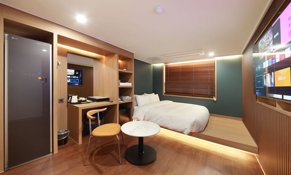 Standard Double Room, City View | Free WiFi