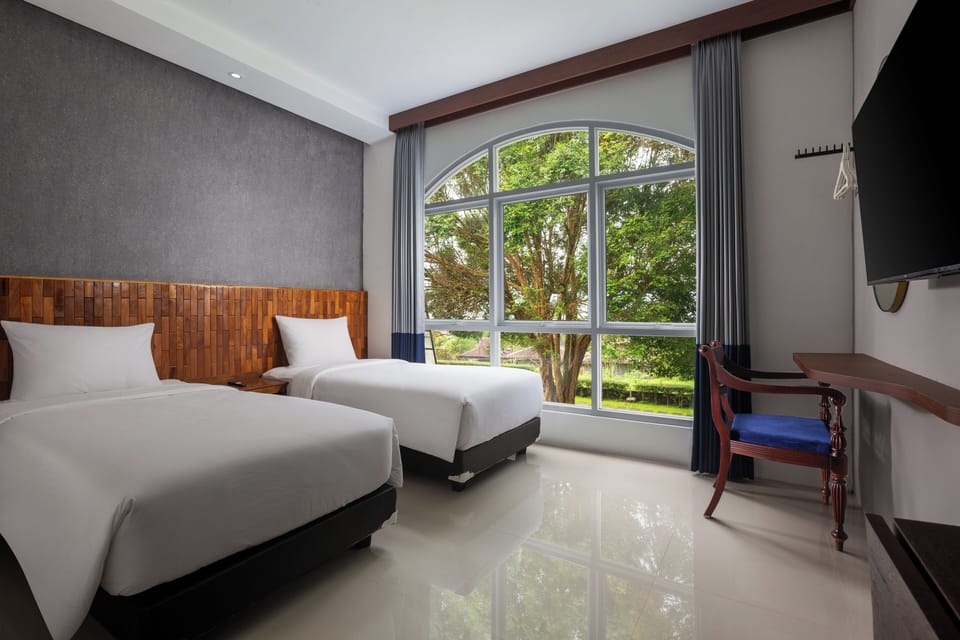 Superior Twin Room | Free WiFi, bed sheets, wheelchair access