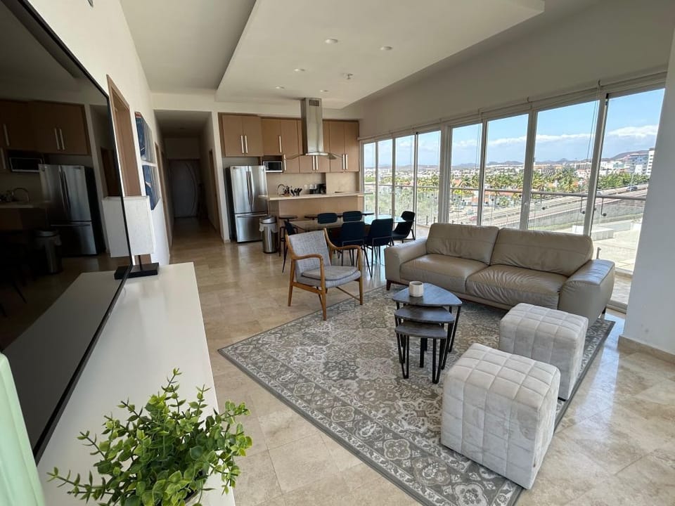 Spacious 3BR Marina Condo with Pool (2174)