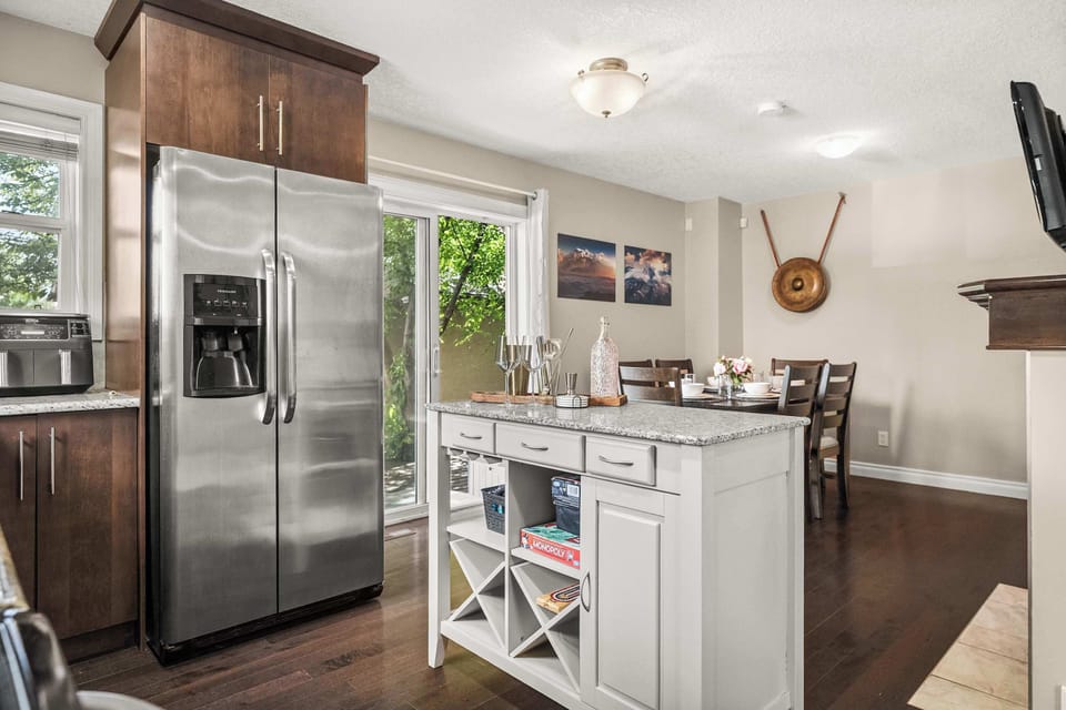 Open Kitchen-Dining Space