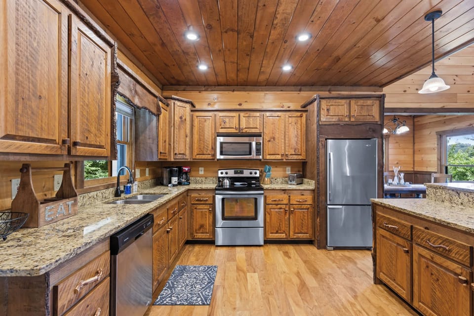 Bring your favorite recipes! With high-end appliances and a roomy layout, our fully stocked kitchen is ready for all your culinary adventures.