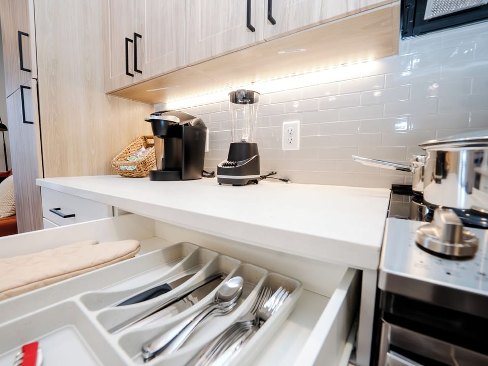 Full kitchen essentials