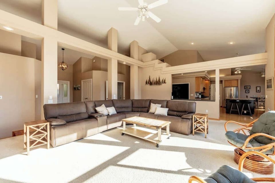Step into a bright and beautiful living room 