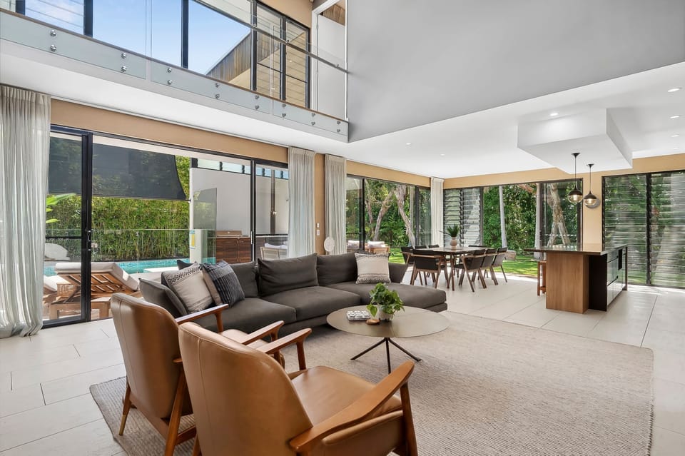 Open-plan luxury with comfort at every turn.