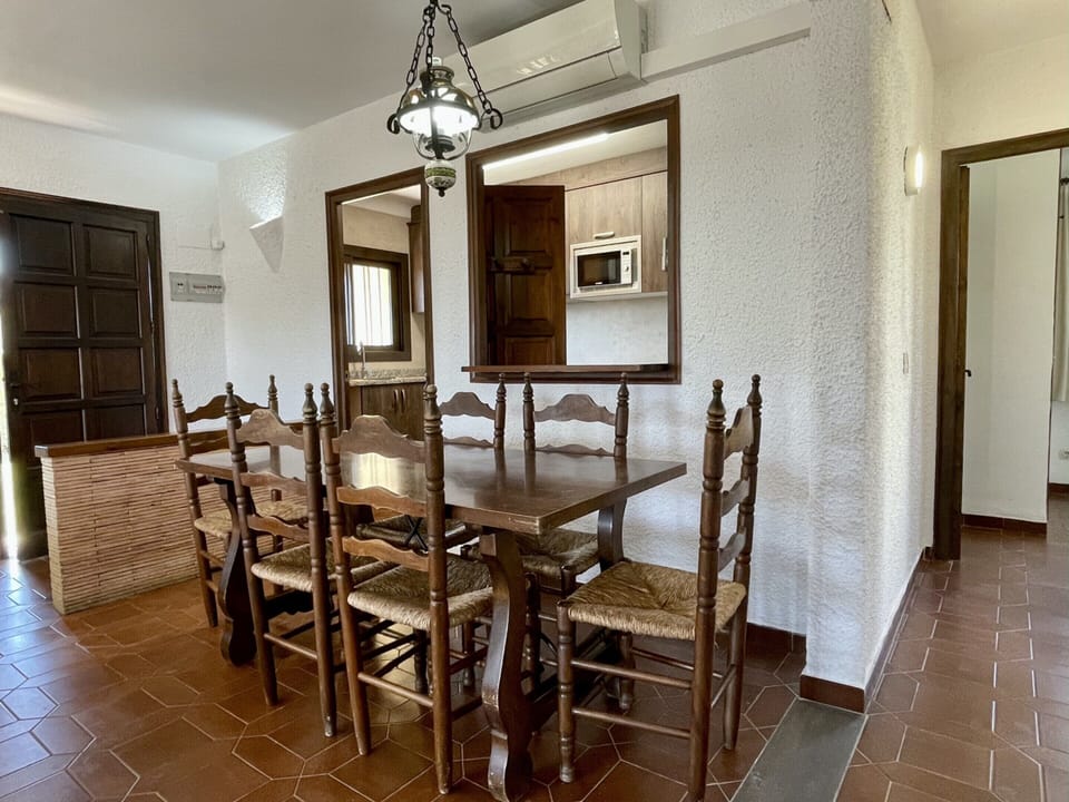 House | Dining