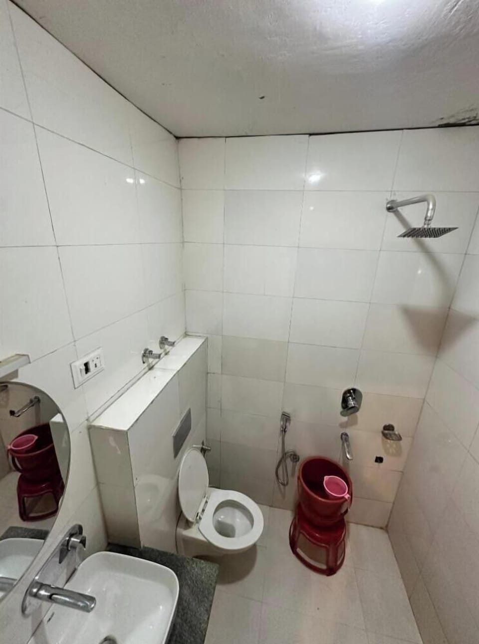 Classic Double Room, Balcony, Mountain View | Bathroom