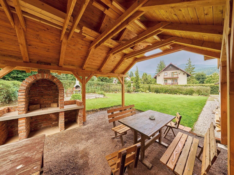 Wood, Wood Stain, Garden, Cottage, Hardwood, Lumber, Shade, Log Cabin, Design, Backyard