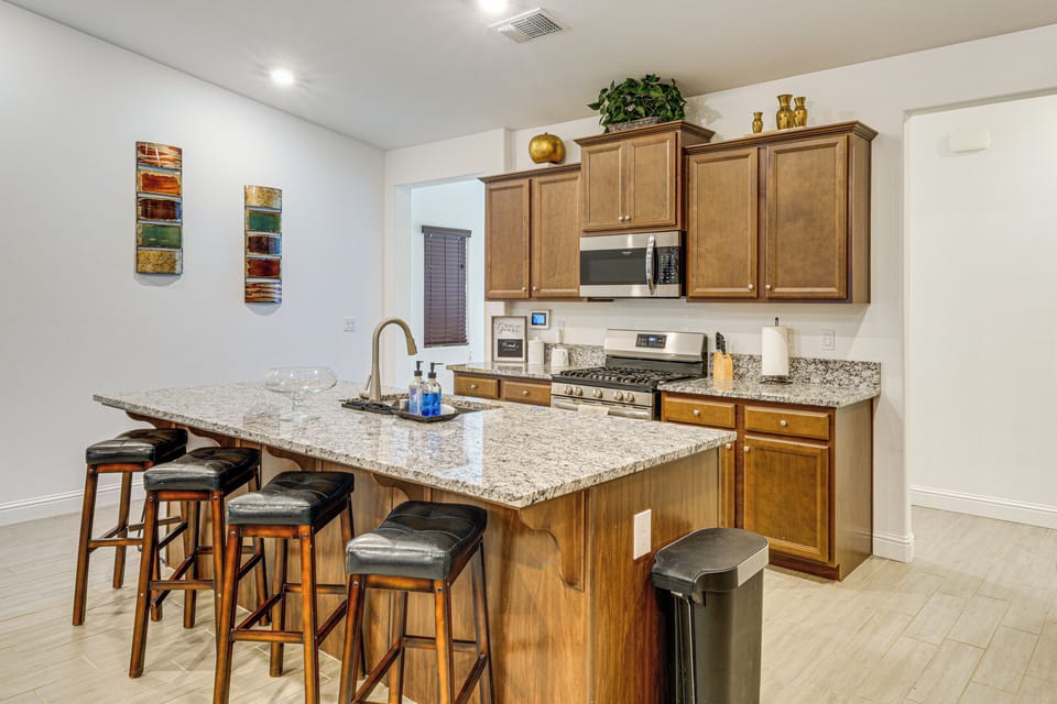 House (2 Bedrooms) | Interior