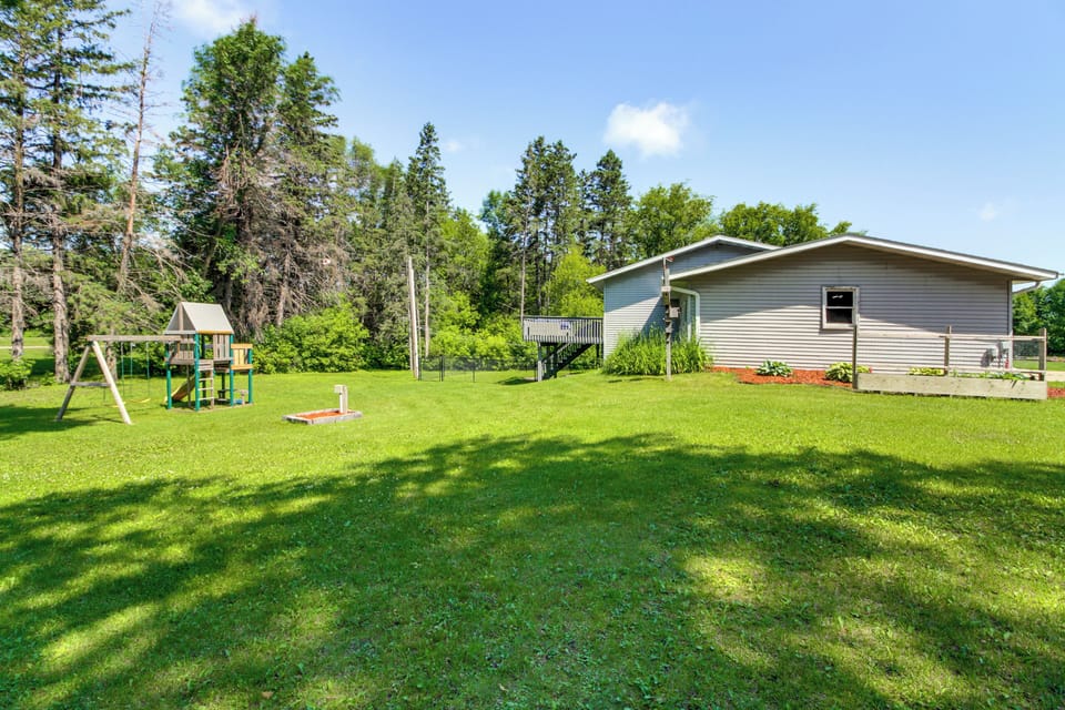 Country Living Near Main St: Quiet Minnesota Cottage in Minnesota