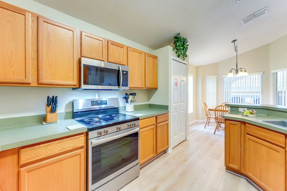 House (3 Bedrooms) | Interior