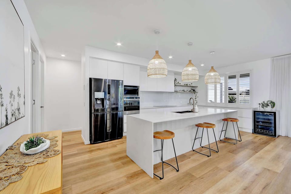 20 Fraser, spacious kitchen