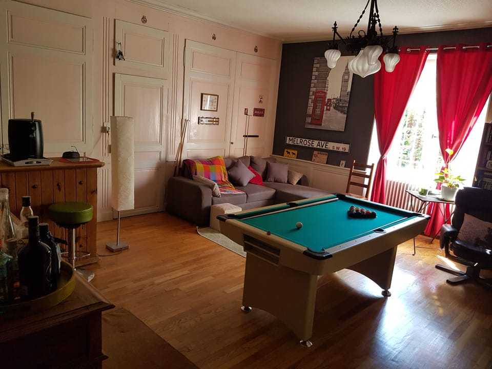 Game room
