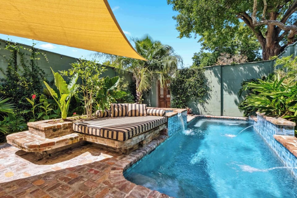 Private Heated Pool and Hot Tub