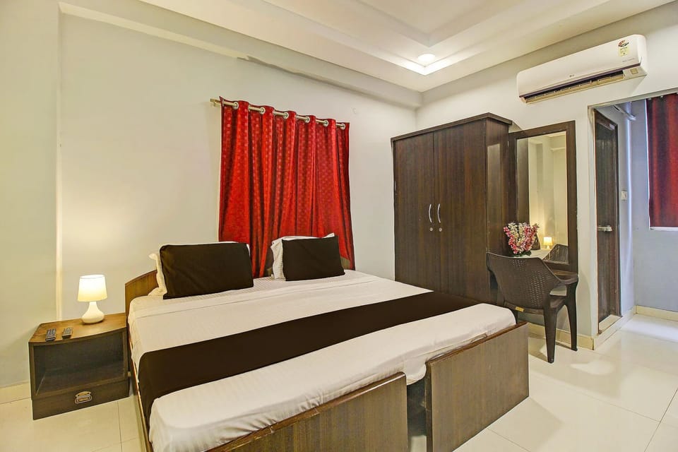 Classic Double Room | Desk, laptop workspace, free WiFi