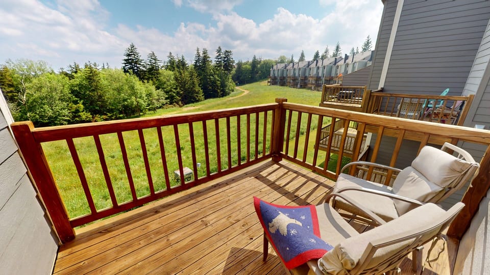 Architecture, Balcony, Building, Nature, Outdoors
