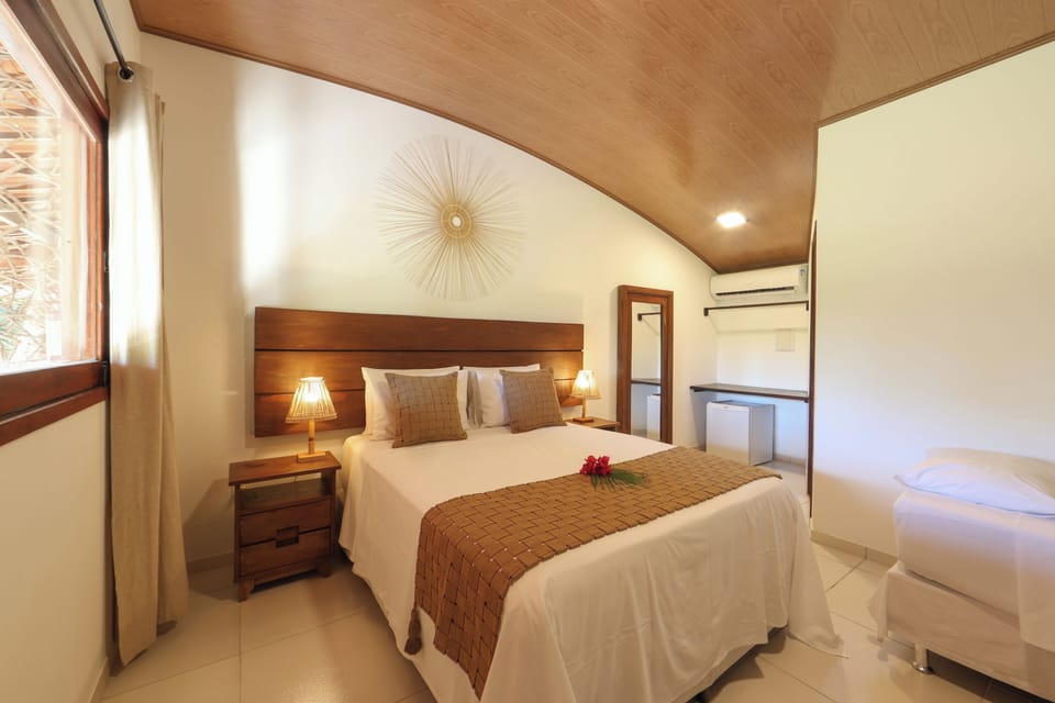 Room, Garden View | Minibar, in-room safe, free WiFi, bed sheets