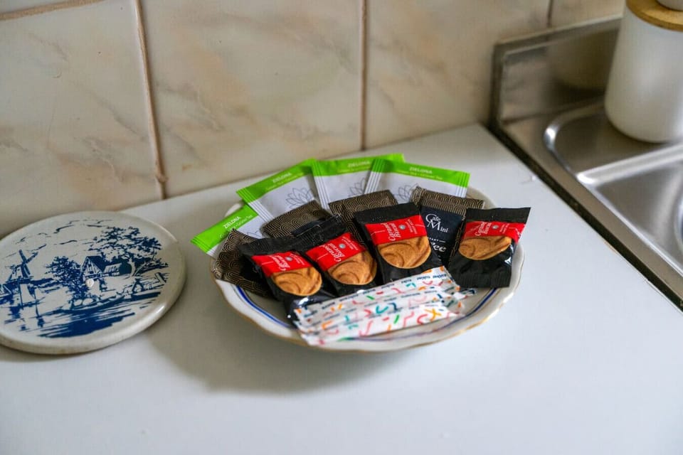 Fully Equipped Kitchen | Book Now with RENTUJEMY.COM