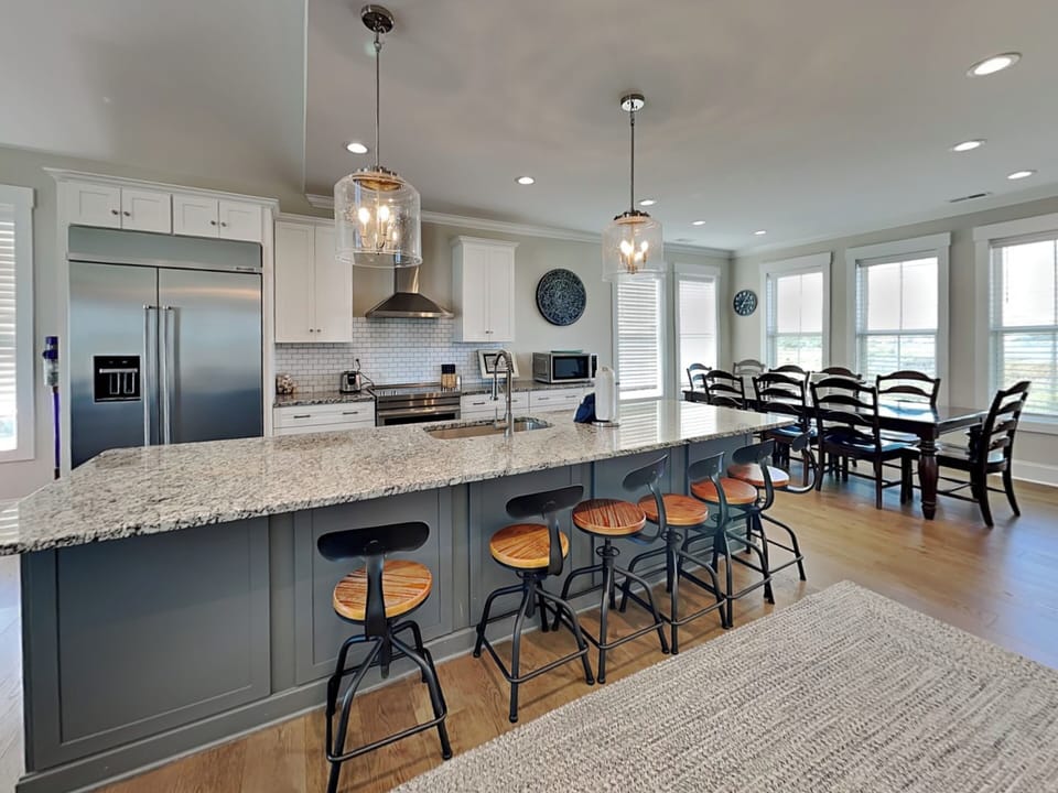 Studio (Multiple Bedrooms) | Property amenity