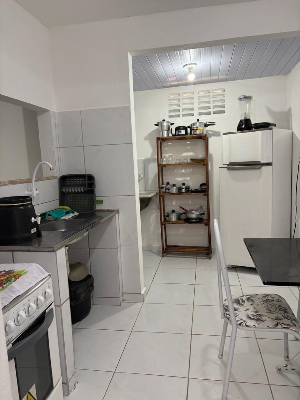 Basic Room | Private kitchen | Fridge