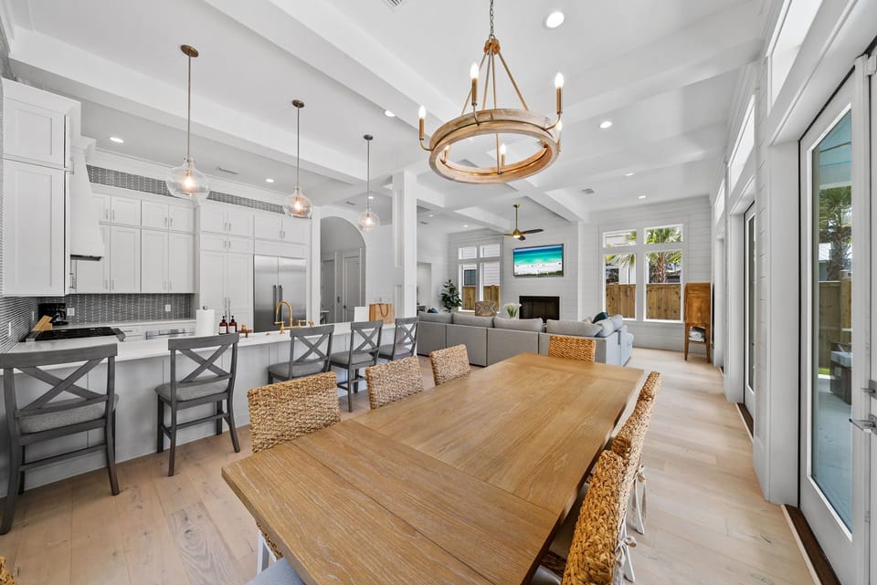Magnolia Tides | Dining Area | Pool Views