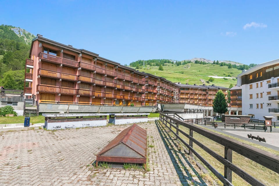 Standard Studio, Balcony, Mountain View (Studio Valleverde 26B Ski-in/out with) | Exterior