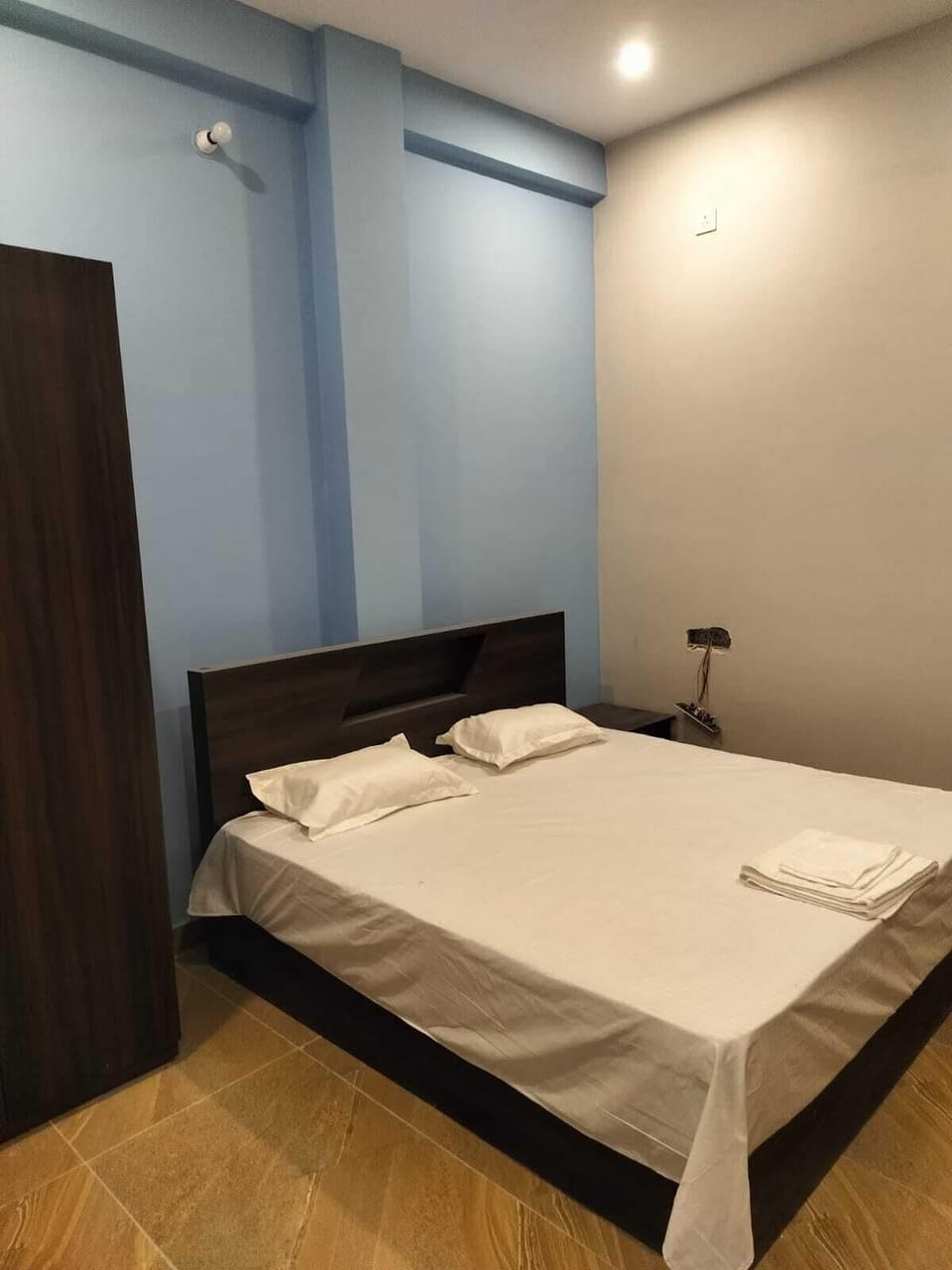 Classic Double or Twin Room | Premium bedding, down comforters, memory foam beds