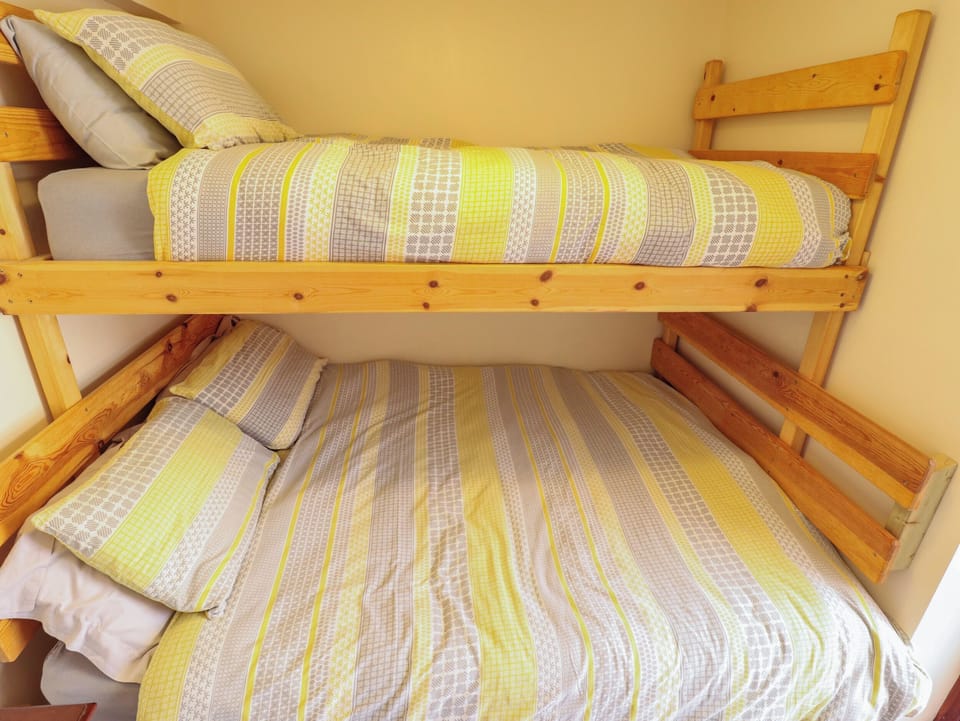 Cottage | 1 bedroom, individually decorated, individually furnished, free WiFi