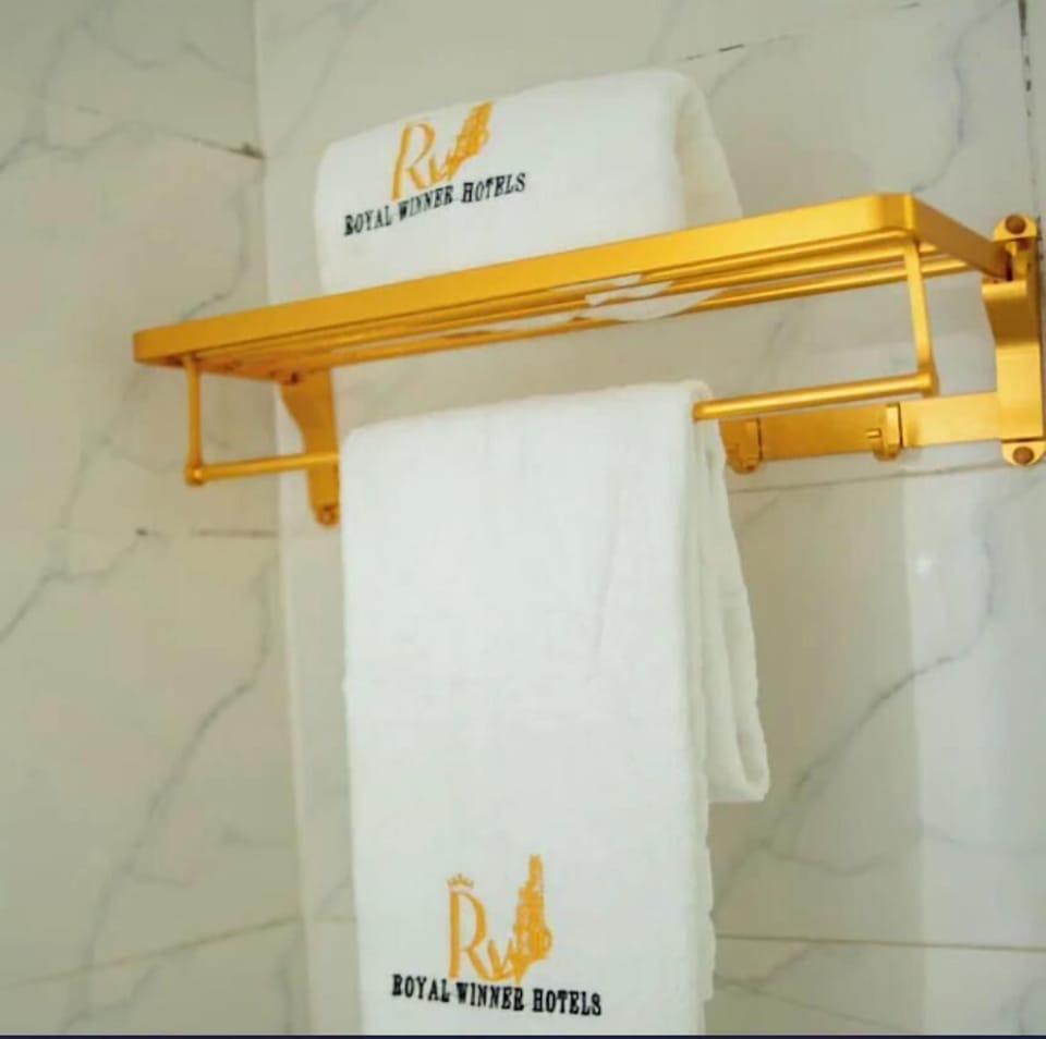 Executive Single Room | Bathroom | Shower, towels, soap, toilet paper