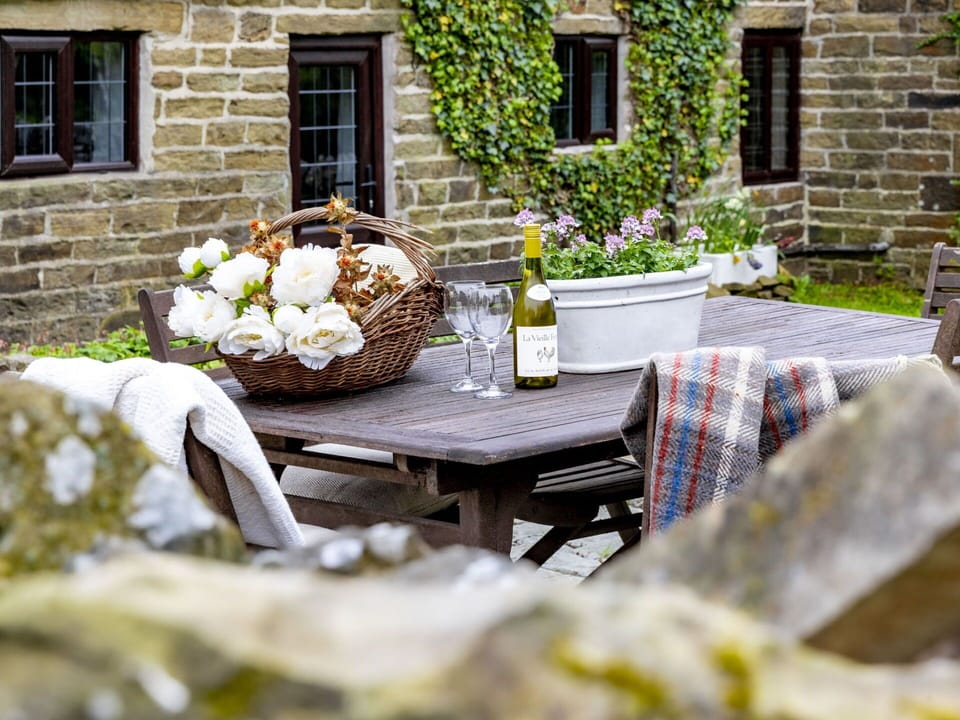 Deck, Shade, Hardwood, Outdoor Furniture, Balcony, Plank, Eco Hotel, Swimming Pool, Wood Flooring, Resort