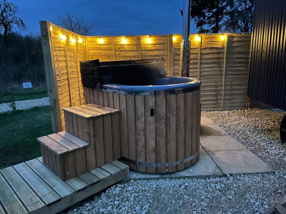 Bathtub, Composite Material, Jacuzzi, Plumbing Fixture, Deck, Hardwood, Water Feature