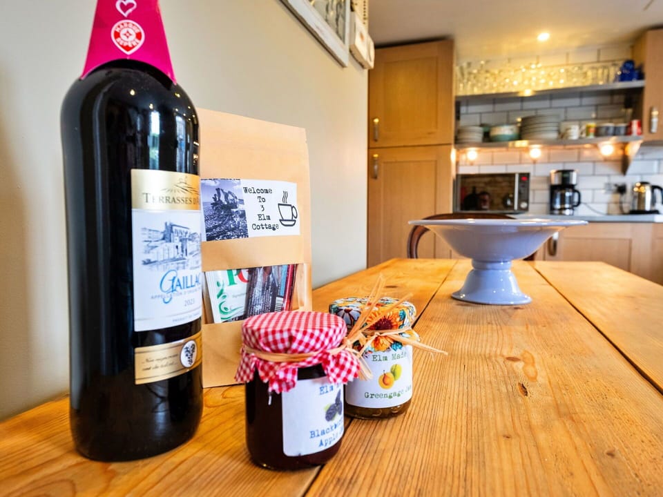 Apartment, Mountain Range, Valley, Alps, Hotel, Mountain Village