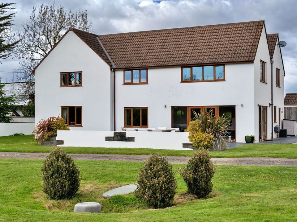 Apartment, Mountain Range, Valley, Alps, Hotel, Mountain Village