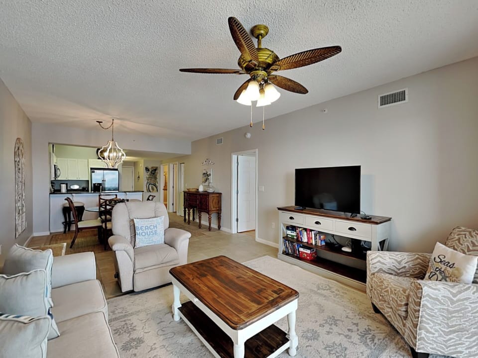 Living Area - Smart TV