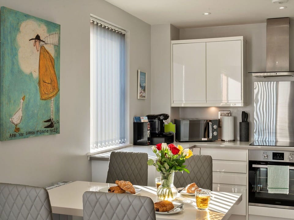 Apartment, Balcony, Shade, Marina, Hotel, Dock