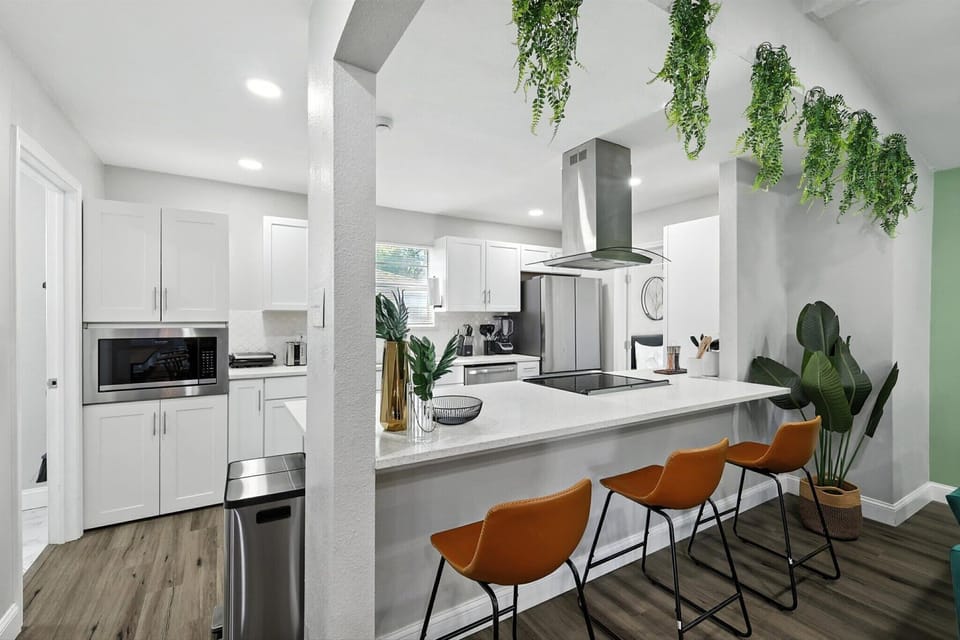 Perfect for preparing meals or gathering with friends and family, this fully equipped kitchen has everything to help you channel your culinary genius!