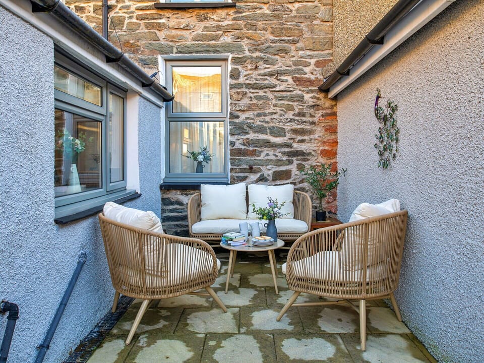 Apartment, Balcony, Shade, Marina, Hotel, Dock