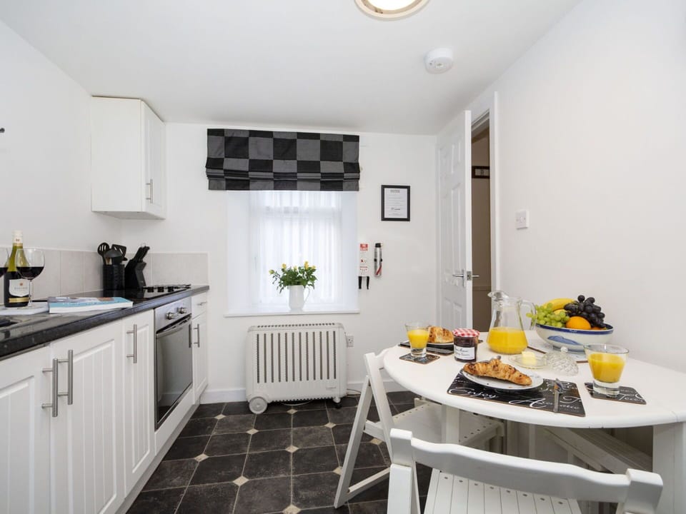 Apartment, Balcony, Shade, Marina, Hotel, Dock