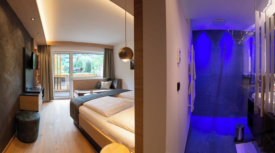 Suite | Premium bedding, in-room safe, desk, soundproofing