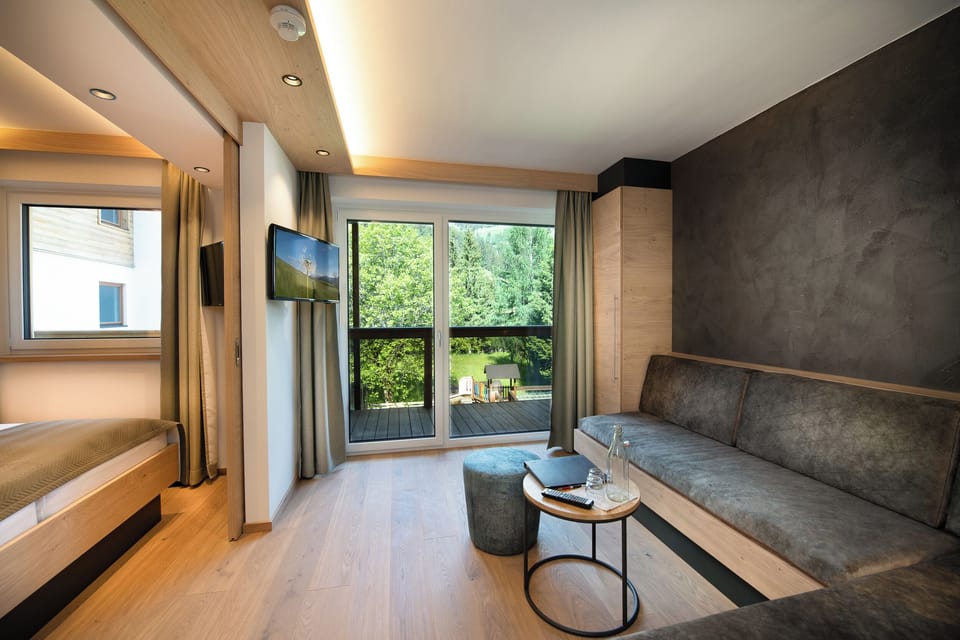 Superior Triple Room | Premium bedding, in-room safe, desk, soundproofing