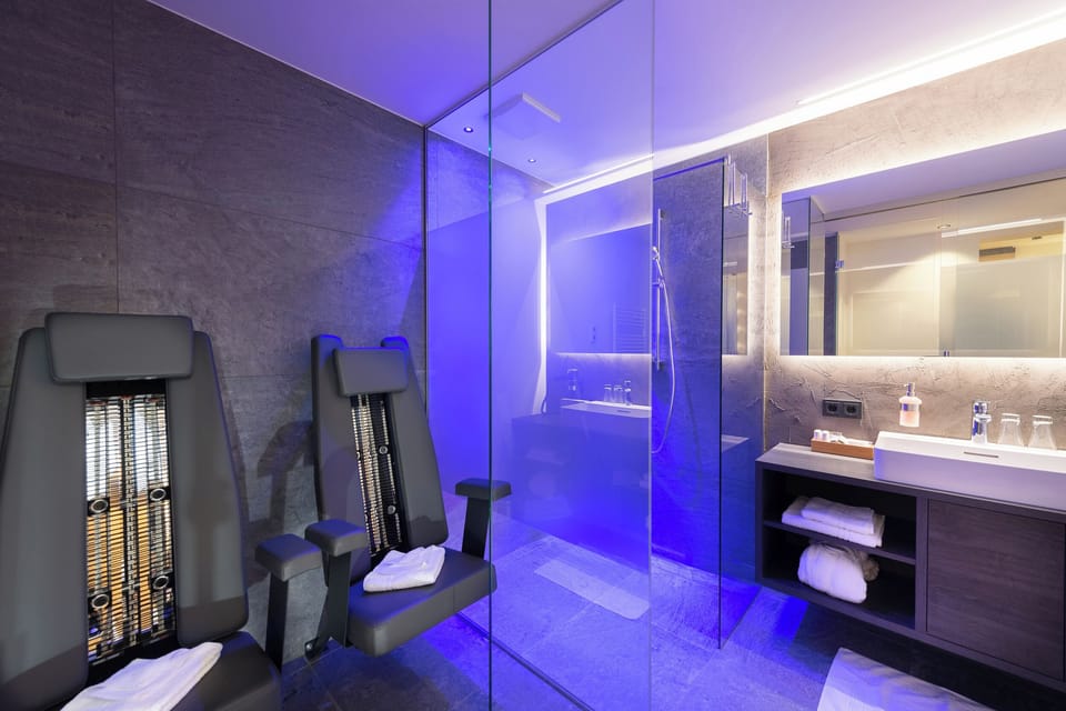 Premium bedding, in-room safe, desk, soundproofing