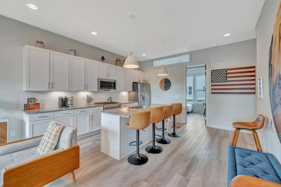House | 4 bedrooms, desk, Internet